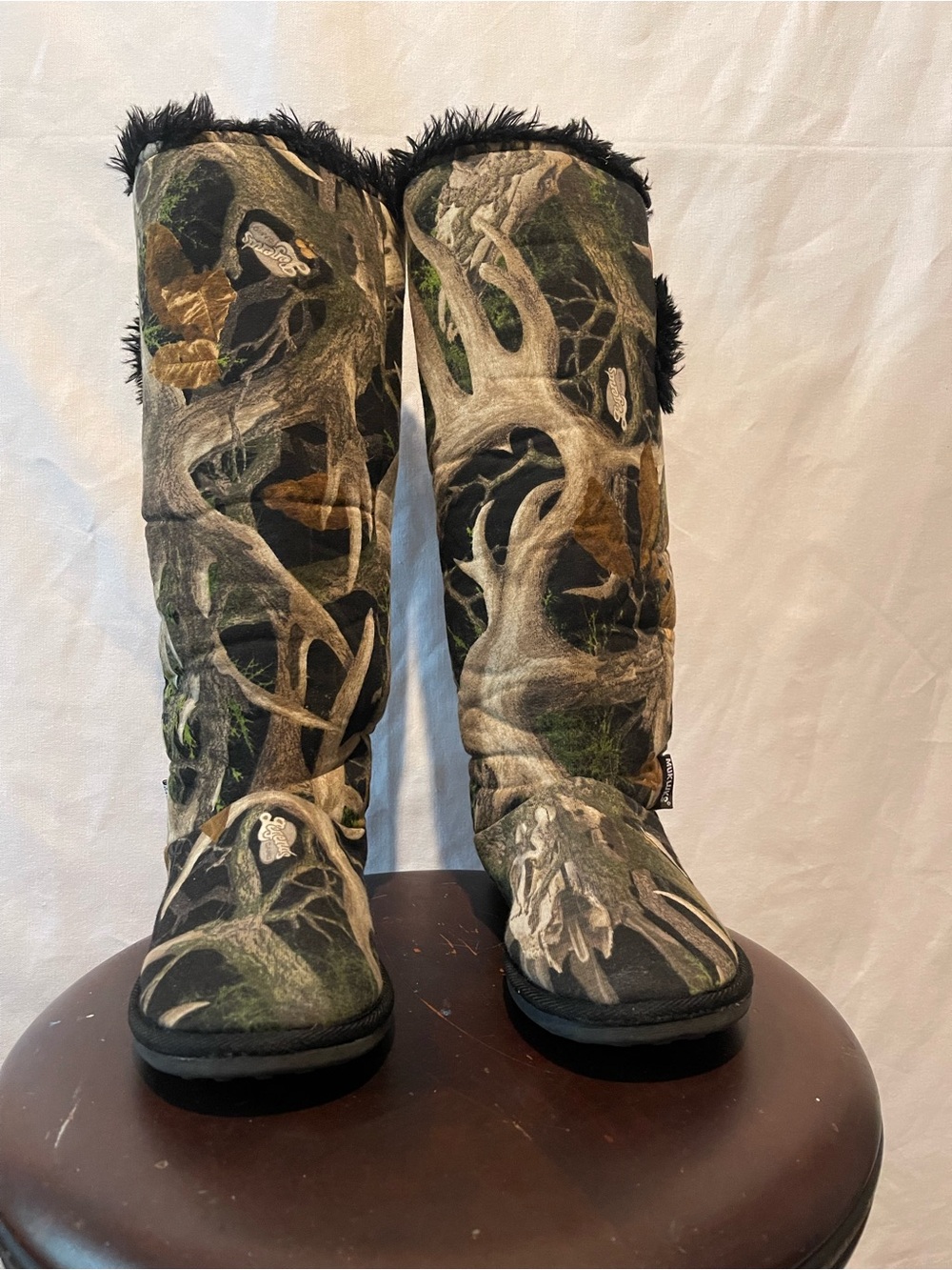 Muk Luks x Legendary Whitetails Women's Tall Camo Winter Boots Size 6